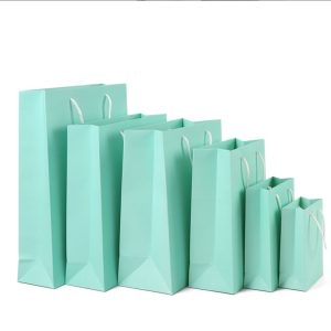 wholesale gifts cowhide paper bags clothing packaging bags women's clothing flowers shopping glasses paper handbagMaterials: Paper, art paper,kraft paper,coated paper