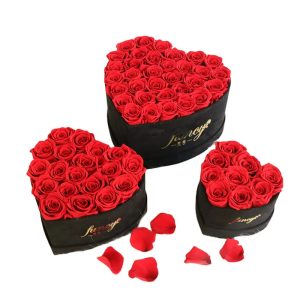 Heart Shape Box Forever Rose Preserved Rose Box Factory Supply Customized Chinese New Year Mother's Day Gift 2023 Easter Flowers