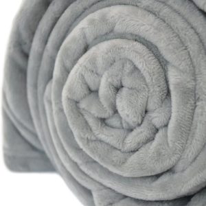 Microfiber Throw Fleece Bed Blanket Wholesale Cheap Solid Color Flannel Blanket Warm Winter Blanket